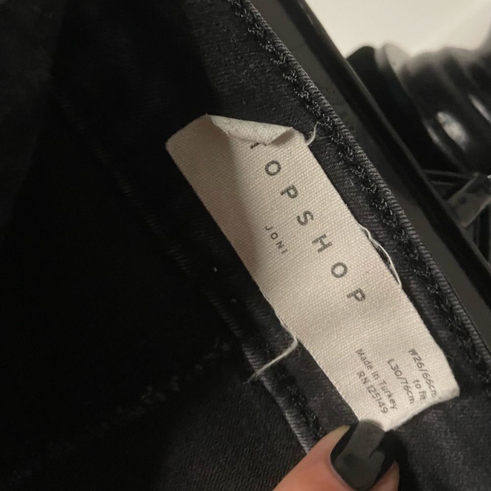 TOPSHOP Joni Ripped Jeans - Picture 3 of 3